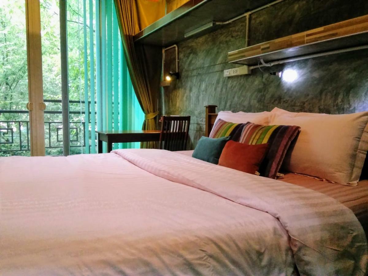 Loei Huen Hao Hug Home&Resort Екстер'єр фото