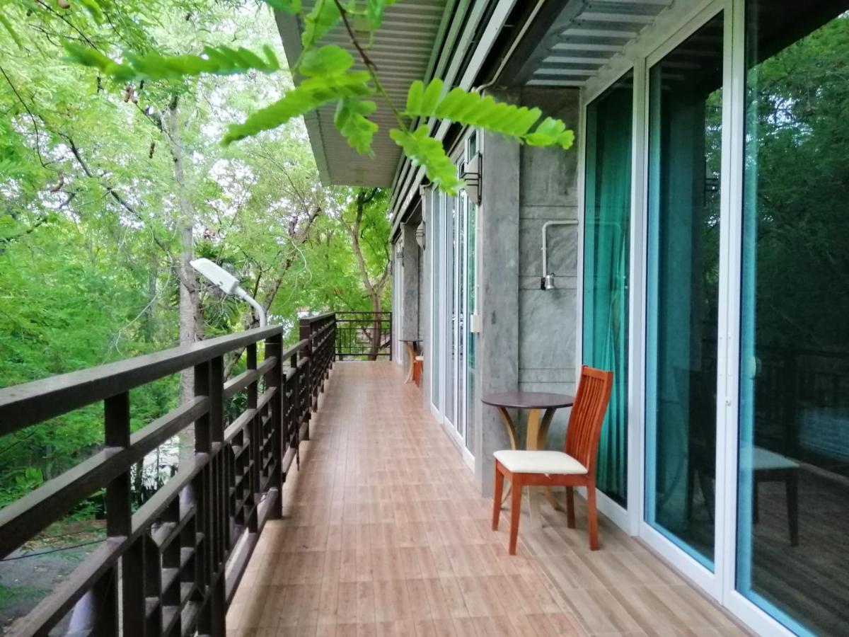 Loei Huen Hao Hug Home&Resort Екстер'єр фото