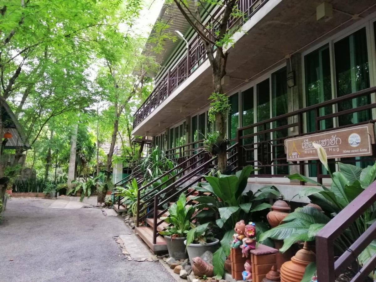 Loei Huen Hao Hug Home&Resort Екстер'єр фото
