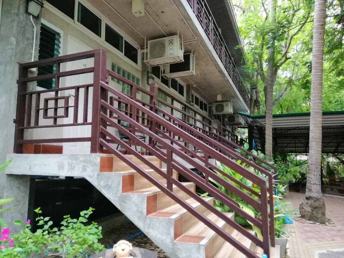 Loei Huen Hao Hug Home&Resort Екстер'єр фото