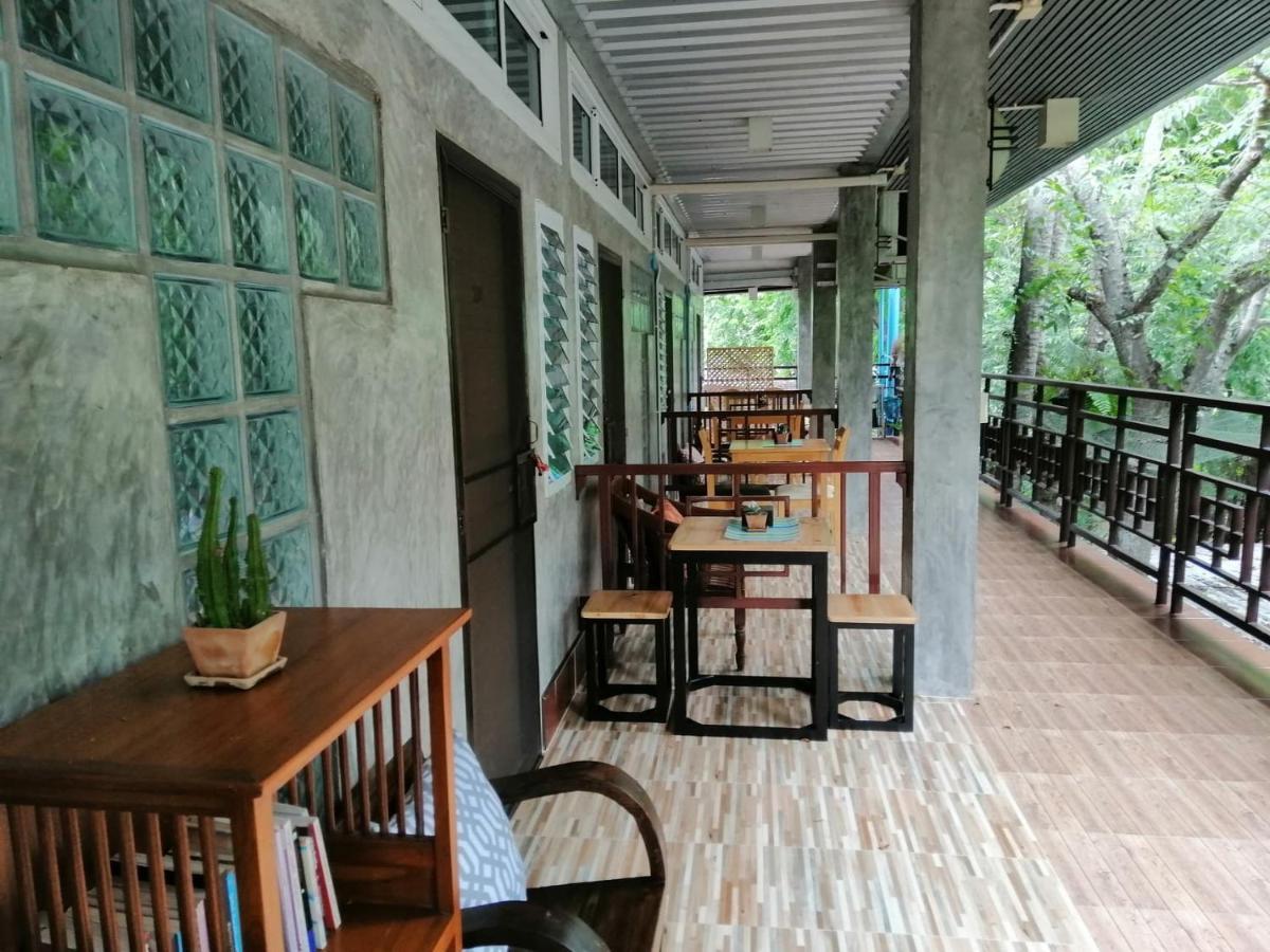 Loei Huen Hao Hug Home&Resort Екстер'єр фото